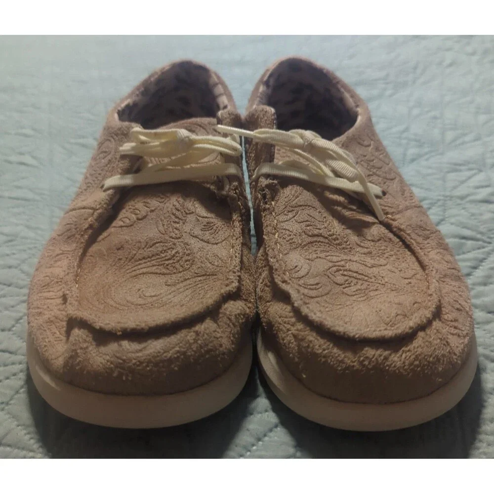 ARIAT HILO Floral Emboss Tan Suede Shoes Women's Sz 9B Lightweight Comfort
